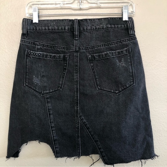 Blank NYC Black Ice Patchwork Asymmetric Distressed Raw Hem Mini Skirt Size 25 - Picture 1 of 15